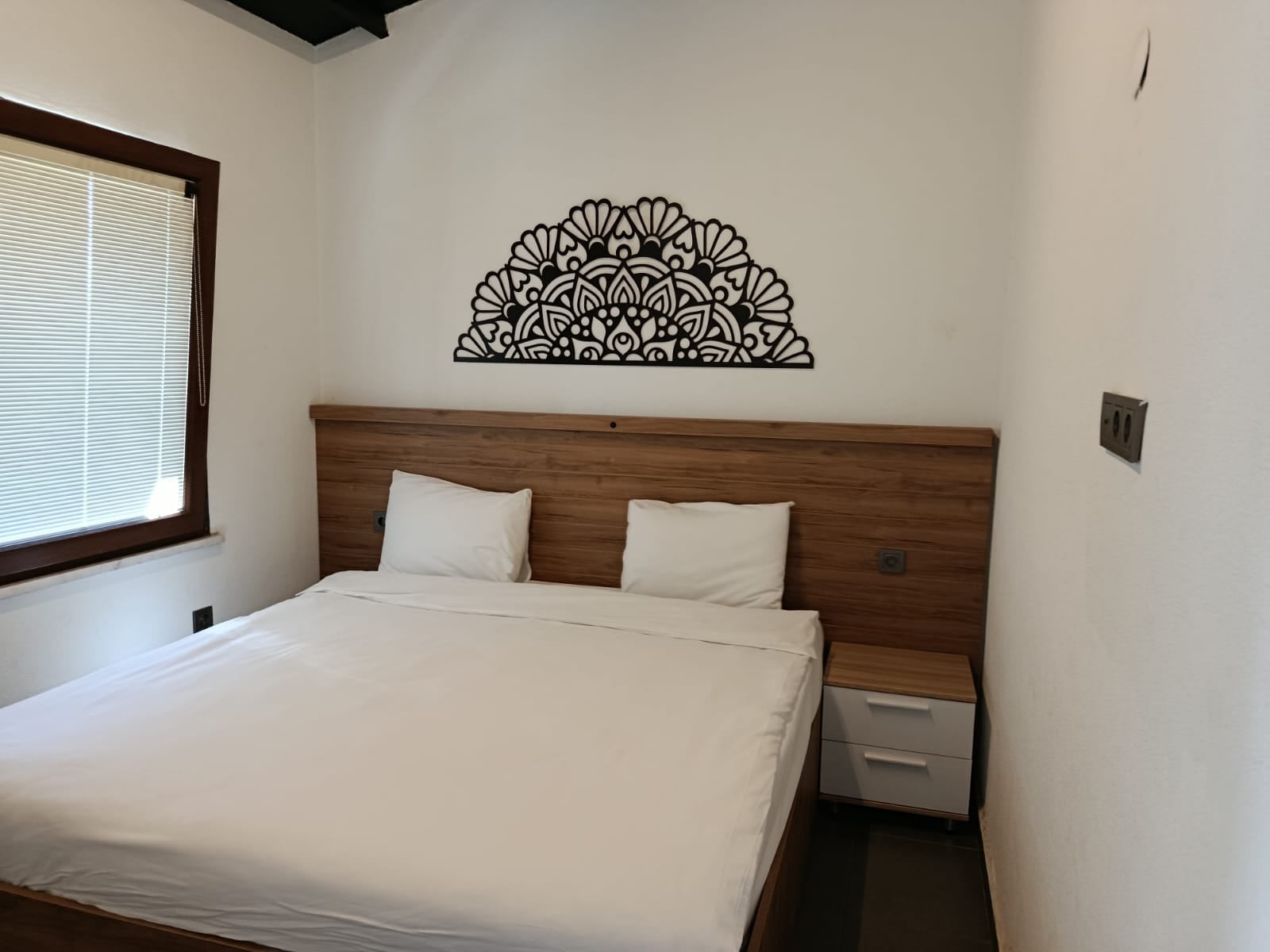 Standart yatak odası